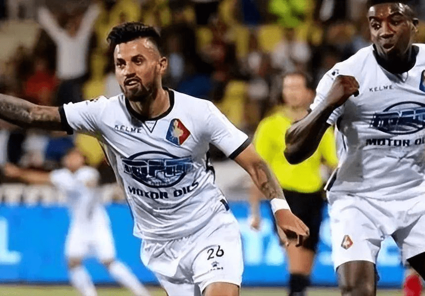 将帽子戏法 将帽子戏法